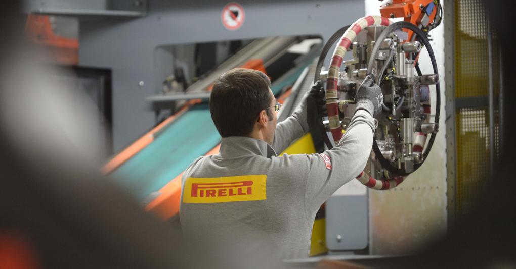 Pirelli debole in Borsa. Nodo cinese per il Governo si valuta il